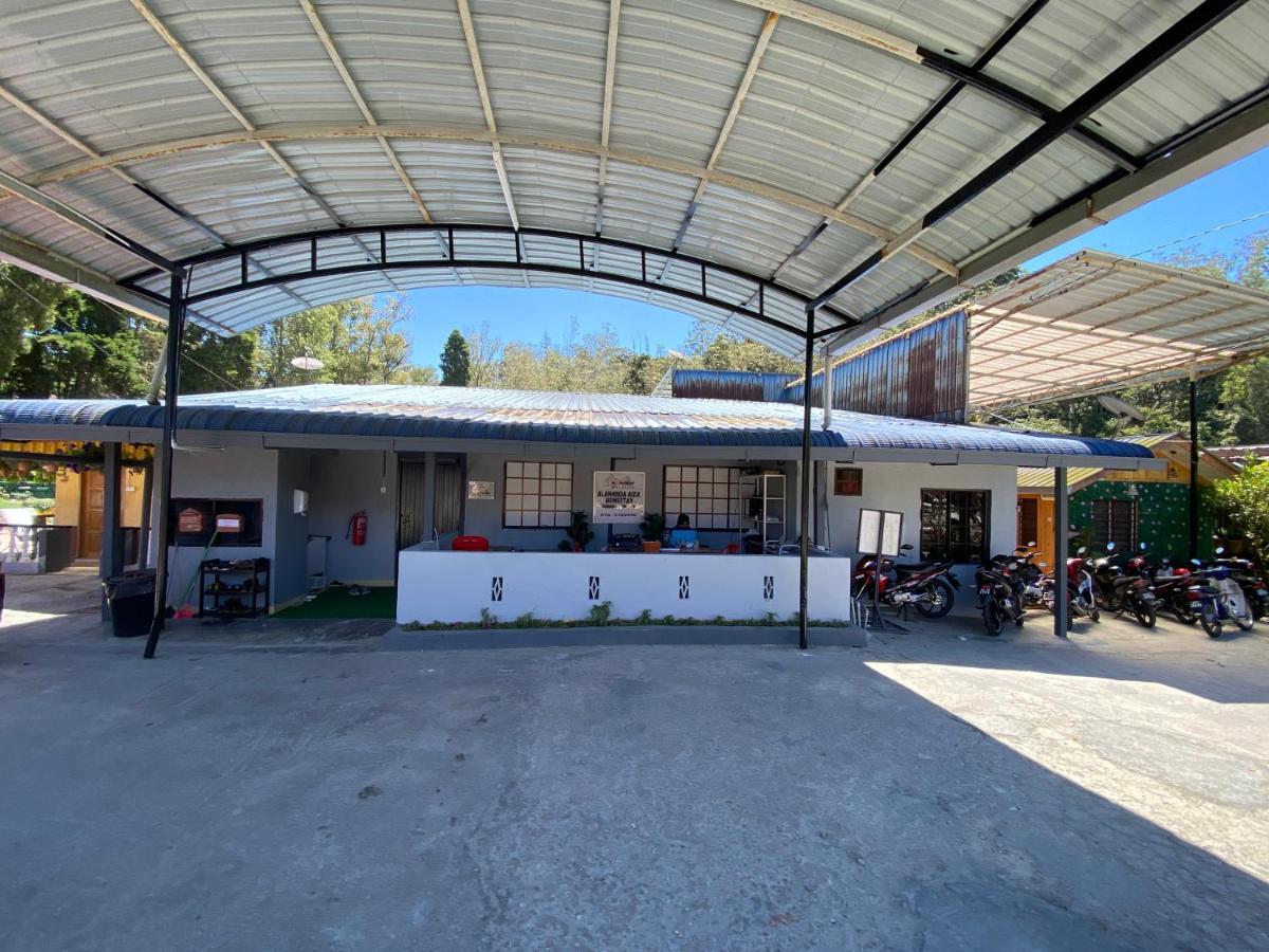 Aiza Homestay Opposite Abang Strawberry Taman Sedia Tanah Rata Εξωτερικό φωτογραφία